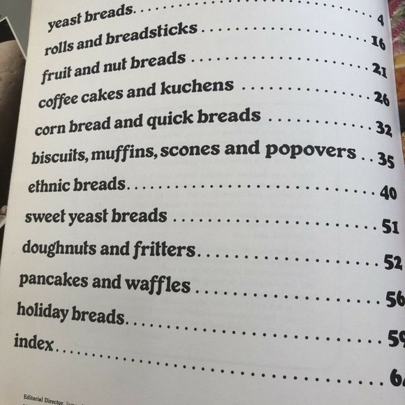 The Country Bread Cookbook from Ideals by Darlene Kronschnabel 1978 - Picture 3 of 3